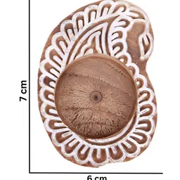 Aapno Rajasthan Cream And Brown 2 Pieces Wooden Candle Holders image 2