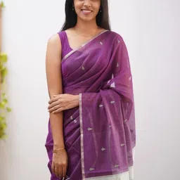 Lyzoo Ethnic Motifs Embroidered Pure Cotton Handloom Saree image 3