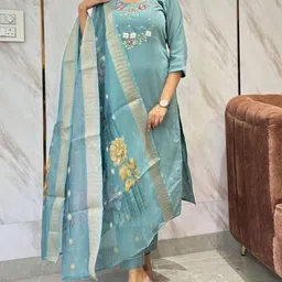 navlik NavlikFloral Embroidered Beads And Stones Straight Kurta With Trousers And Dupatta-picture-28