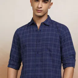 HIGHLANDER Men Opaque Checked Casual Shirt-picture-37