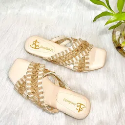 Insolito22 Women Printed Open Toe Flats image 3