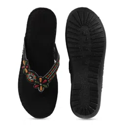 KNEETOES Women Open Toe Flats image 4