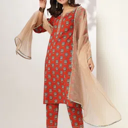 janasya Women Floral Printed Cotton Kurta with Trousers & Dupatta image 2