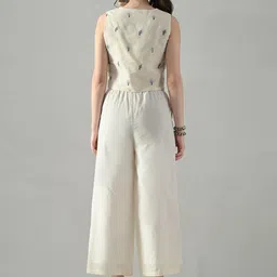 Kalini Women Off White Multicolor Thread Embroidered Cotton Co-ord Set image 5