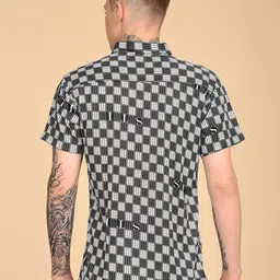 TIGER SNAKE Men Comfort Slim Fit Checked Spread Collar Casual Shirt image 3