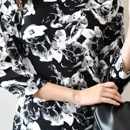 HARIKS Printed Round Neck Tunic & Trousers Co-Ords image 3