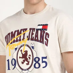 Tommy Hilfiger Men Varsity Printed Applique T-shirt image 3