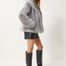 Happiness istanbul Women Lapel Collar Solid Tailored Jacket image 4