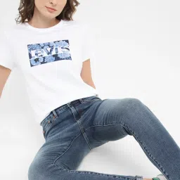 levi's Women's 711 Blue Skinny Fit Mid Rise Jeans image 2