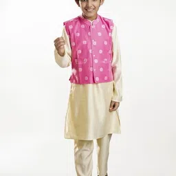 Bittu By Bhama Boys Printed Kurta with Pyjamas & Nehru Jacket-picture-23