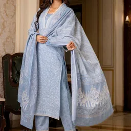 Anni Designer Women Ethnic Motifs Printed Regular Kurta with Trousers & With Dupatta image 3