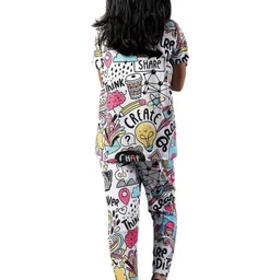 Nakshatra Unisex Kids Printed T-shirt with Trousers image 2