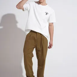 SHOWOFFFF Men Cotton Relaxed Fit Low-Rise Pleated Trousers image 4