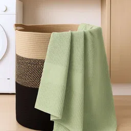 haus & kinder Green 225 GSM Cotton Bath Towel image 3