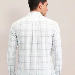 U.S. Polo Assn. Men Classic Button-Down Collar Checks Printed Cotton Casual Shirt image 2