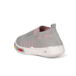 Lil Lollipop Kids Woven Design Round Toe Slip-On Sneakers Shoes image 3