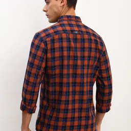 Allen Solly Men Custom Spread Collar Tartan Checked Cotton Casual Shirt image 4