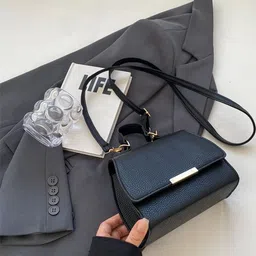 corsica Women Black Solid Handbags-picture-32