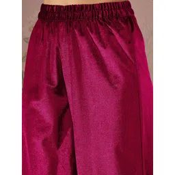 Shae by SASSAFRAS Women Tapered Fit Pleated Trousers image 3