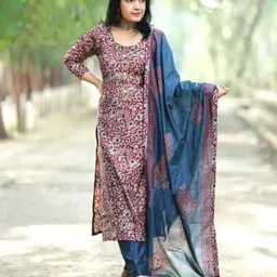 GoSriKi Floral Printed Straight Kurta with Trousers & Dupatta-image-89