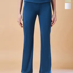 COLOR CAPITAL Pack Of 3Women High Rise Antimicrobial Flared Gym Tights-picture-27