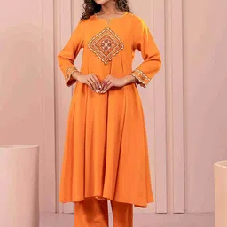 MISRI Women-image-3