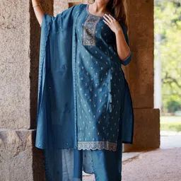 Gerua By Libas Floral Embroidered Straight Sequinned Kurta With Trousers & Dupatta-image-47