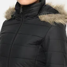Trufit Women Lightweight Puffer Jacket image 3