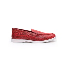 SHUTIQ Men Printed Leather Slip-On Sneakers image 3