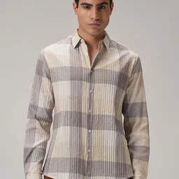 Banana Club Men Classic Slim Fit Checked Casual Shirt-picture-27