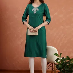 Anouk Women Embroidered Flared Sleeves Thread Work Kurta image 3