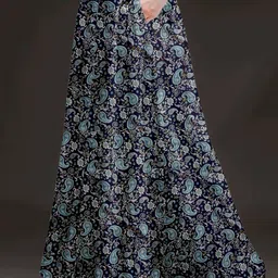 tishta Women Flared Green Crepe Trousers image 4