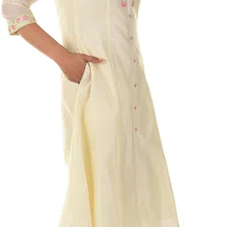 anutarra Women Embroidered Chanderi A-line Kurta image 2