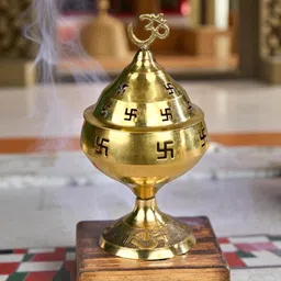 Pure Brass Akhand Diya | Traditional Long-Lasting Deepak for Puja Home Temple Brass Table Diya-image-87