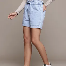 roadster Solid Women Blue Denim Shorts image 3