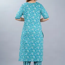 divastri Women Pure Cotton Kurta Pant Dupatta Set image 2
