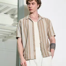 campus sutra Men Regular Fit Striped Spread Collar Casual Shirt image 2