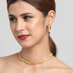 YouBella Gold-Plated Stone Studded Jewellery Set image 5