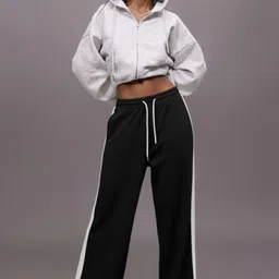 dockstreet Women Solid Black Track Pants image 2