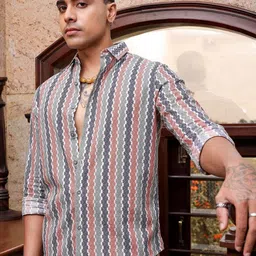 the indian garage co. Men Slim Fit Checkered Spread Collar Beach Wear Shirt-picture-26