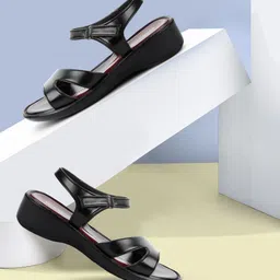 Women 345-07 Wedges Sandal-image-32