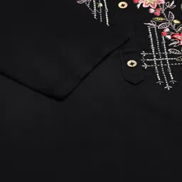 Kiana House Of Fashion Floral Printed Thread Work Kurta with Trousers & With Dupatta image 4