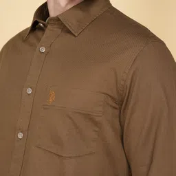 u.s. polo assn. Men Tailored Fit Solid Cut Away Collar Casual Shirt image 5