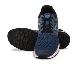New Balance Men Blue & Black Woven Design  Running Shoes image 4
