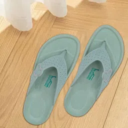 Women Stylish Heart Design Soft Daily Wear Slippers Indoor & Outdoor Use Women Slippers-image-1