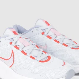 W NIKE LEGEND ESSENTIAL 3 NN Training & Gym Shoes For Women image 4