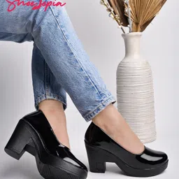 shoetopia Women Heels Sandal-picture-23
