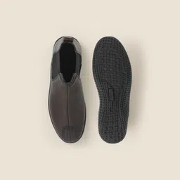 mochi Boots For Men image 4