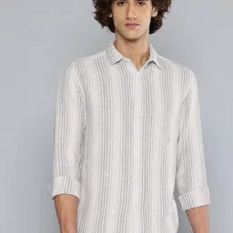 flying machine Men Slim Fit Striped Casual Shirt image 5