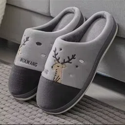 wolvesden Women Slippers image 1